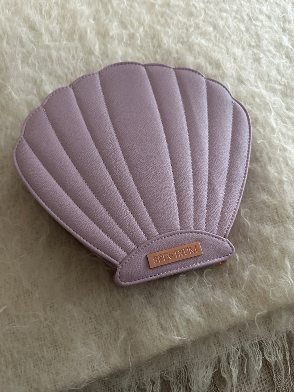 Spectrum Glam Clam Seashell Brushes